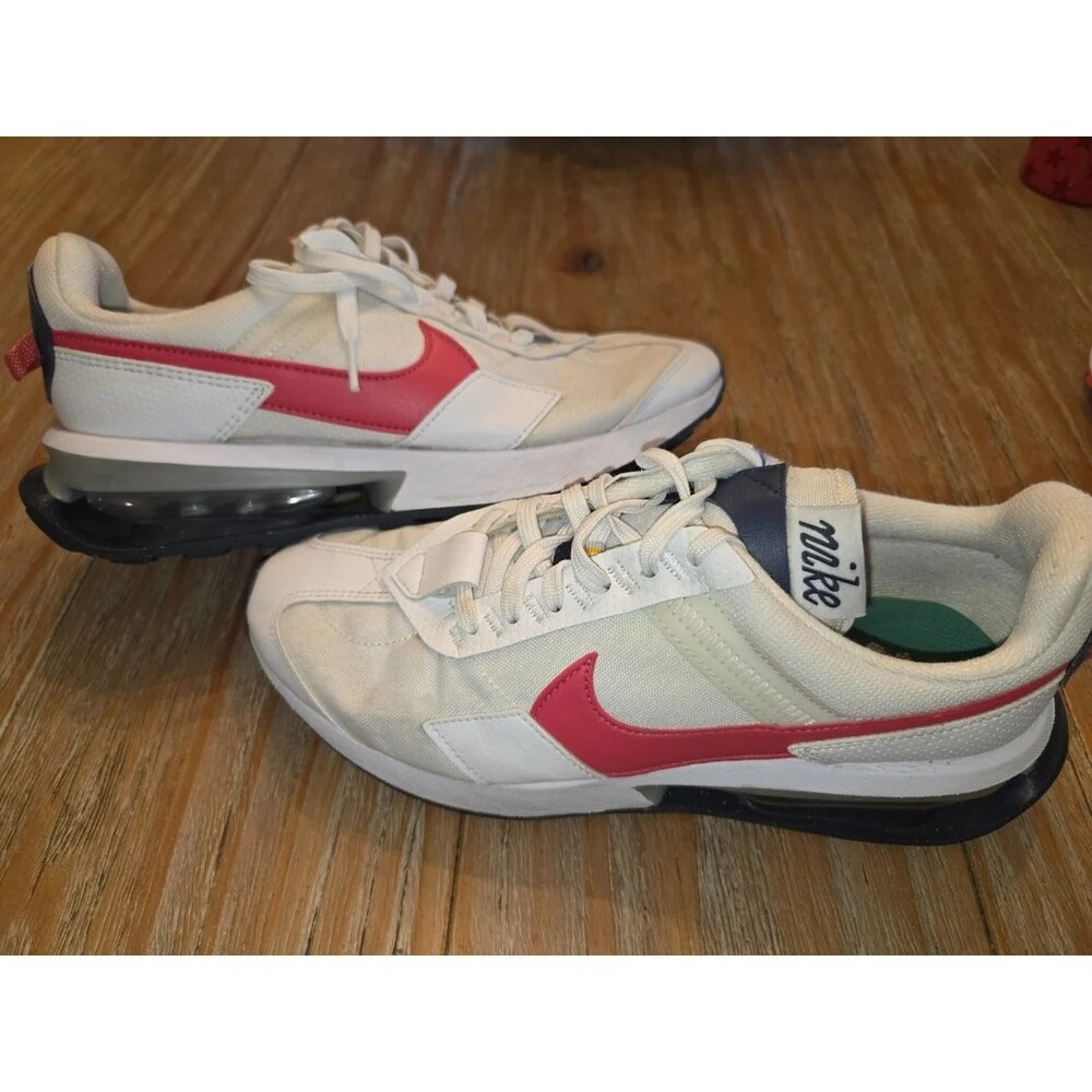 Nike Air Max Pre-Day Women's Size 9 - Style# DM0124-100